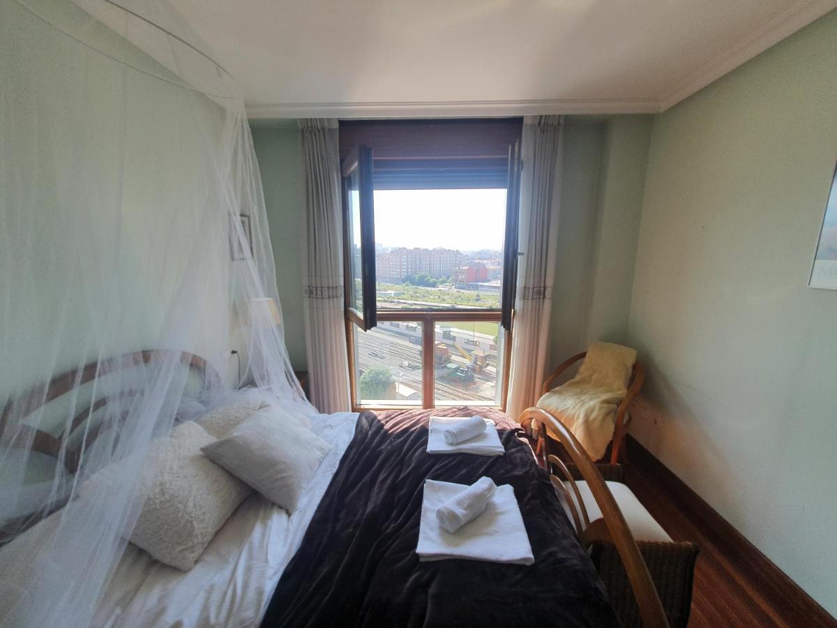 Acacias - Piso Amplio En Playa De Poniente 6 Personas Con Garaje - Vut-2654-as Appartement